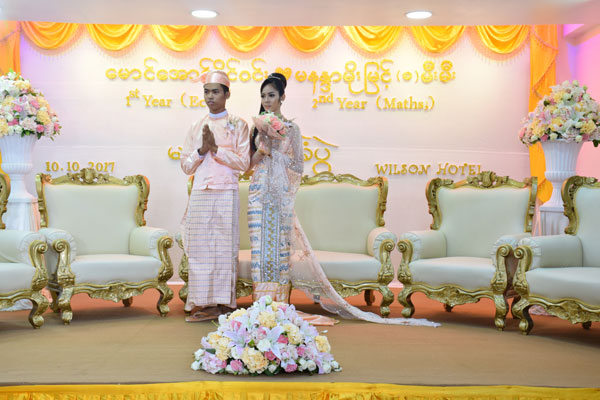 Myanmar traditional wedding suite